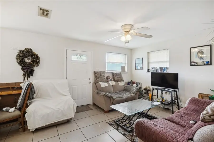2404 New Orleans Street, New Orleans, LA 70119 - #3