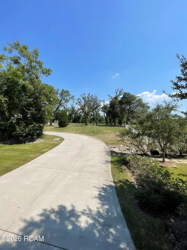 1 St. Paul Place, Destrehan, LA 70047