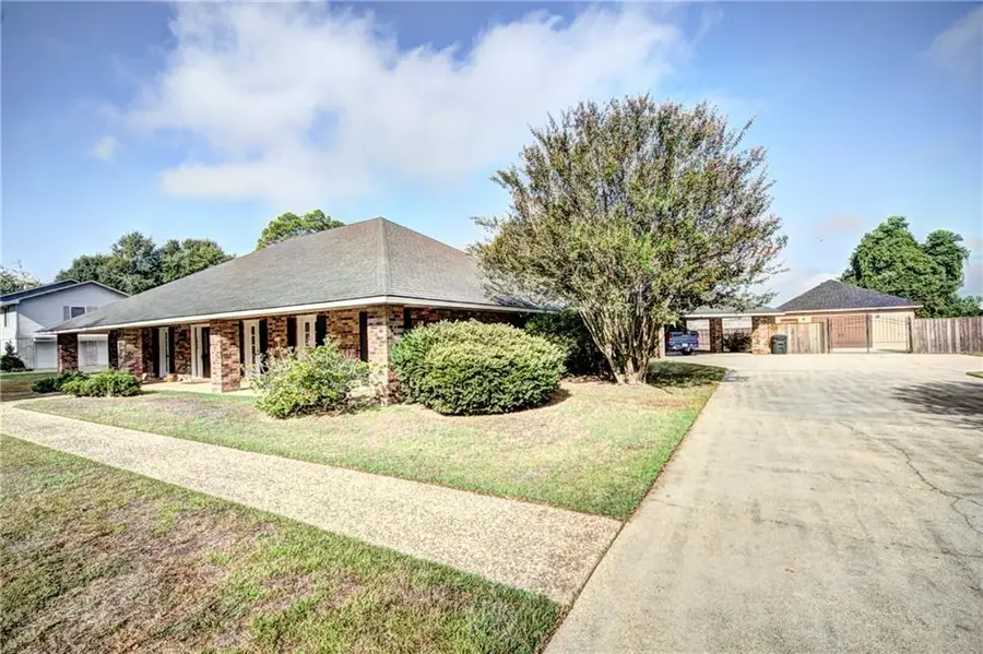 1034 Parkway Drive, Natchitoches, LA 71457 - #2