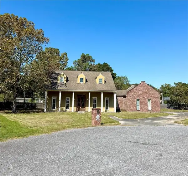 101 Willow Wood Road, Arnaudville, LA 70512