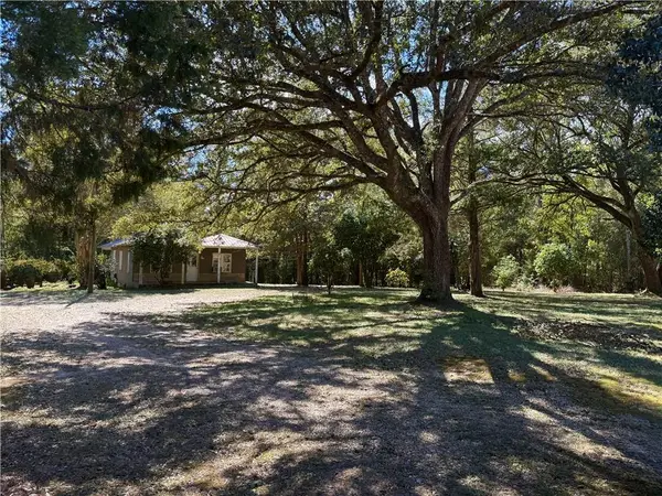 2583 W 10 Highway, Greensburg, LA 70441
