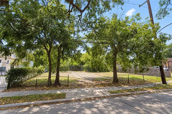121 South Rocheblave Street, New Orleans, LA 70119
