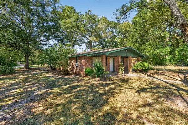 13009 Hagedorn Road, Bogalusa, LA 70427