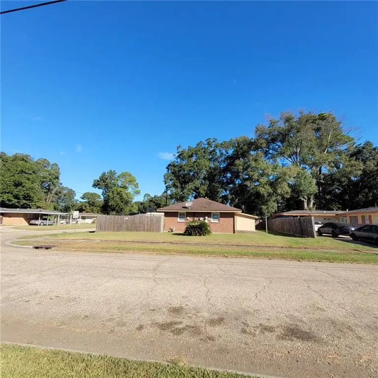 2720 Juban Avenue, Baton Rouge, LA 70805 - #2