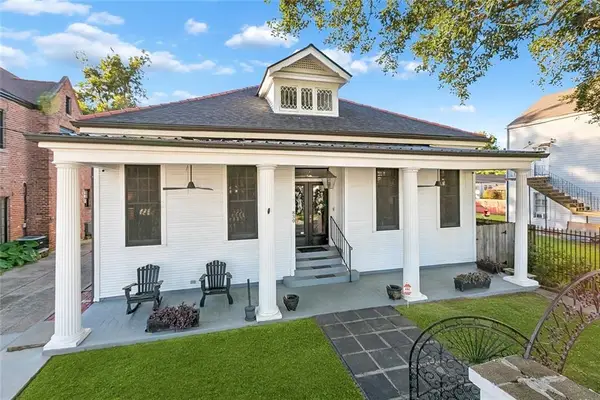 830 Saint Maurice Avenue, New Orleans, LA 70117