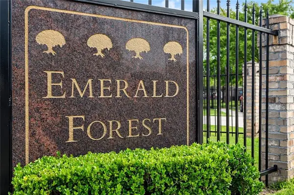 350 Emerald Forest Boulevard #21105, Covington, LA 70433