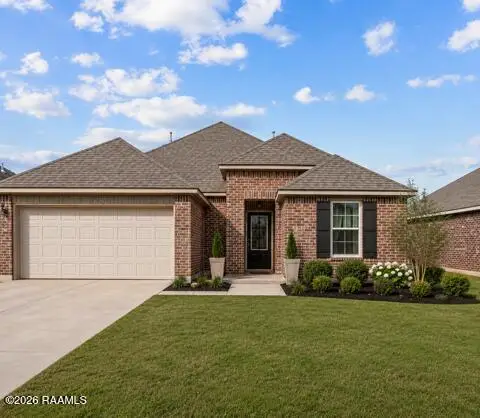 132 Abbeywood Court, Youngsville, LA 70592