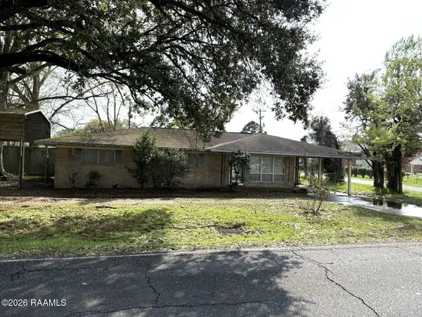 502 E Lincoln Road, Ville Platte, LA 70586