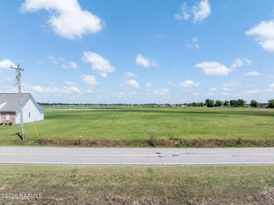 16 Delcambre Road, Breaux Bridge, LA 70517 - #2