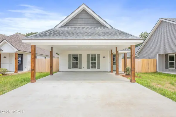 206 Camerons Cove Drive, Carencro, LA 70520