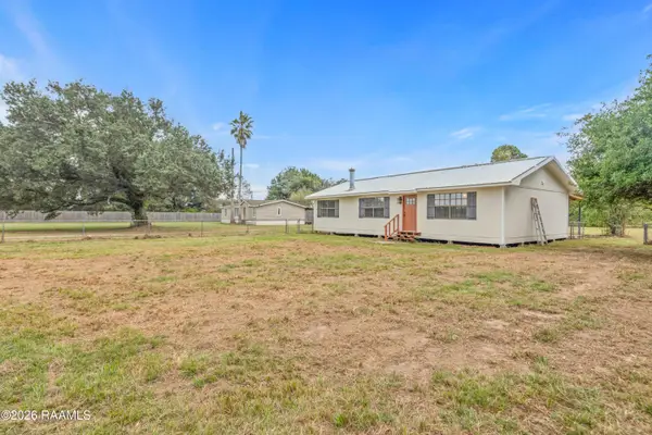 202 Whitmore Road, Scott, LA 70583
