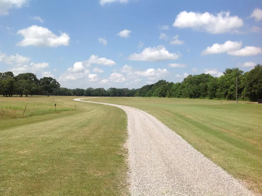 500 Degeyter Road, Breaux Bridge, LA 70517 - #3