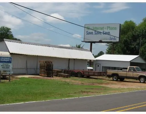 2 Macarthur, Alexandria, LA 71301