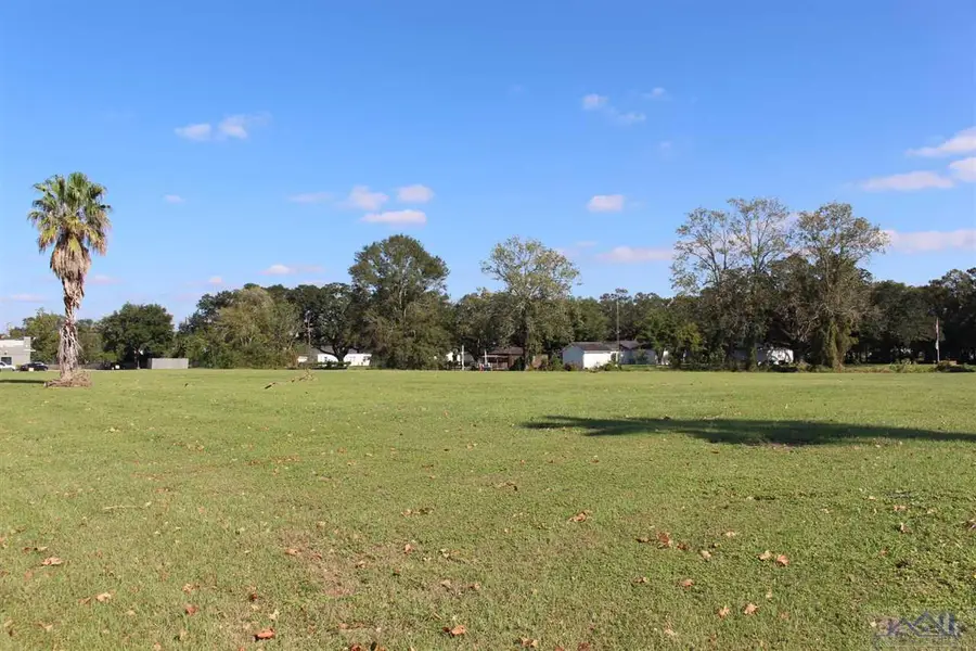 3019 Barrow St, Houma, LA 70360 - #3