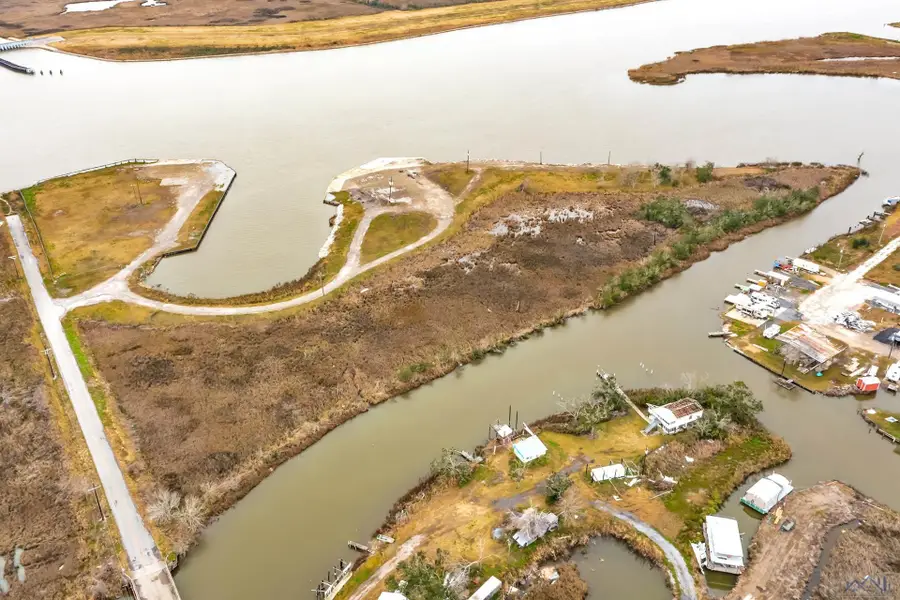 9576 Grand Caillou Road, Dulac, LA 70353 - #3