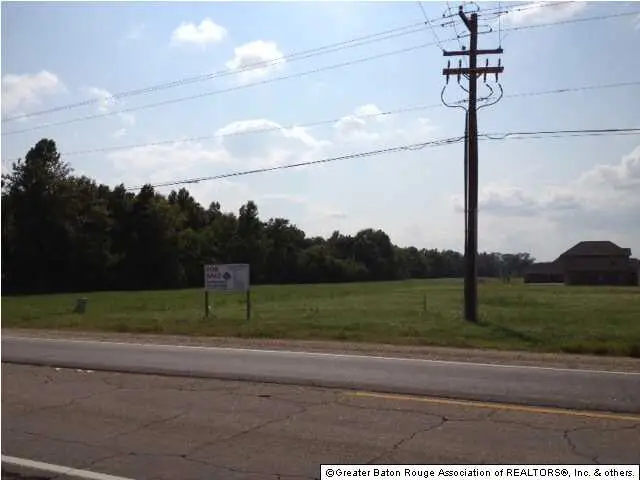 20611 Plank Rd, Zachary, LA 70791 - Image #1