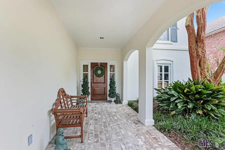 625 High Lake Dr, Oak Hills Place, LA 70810 - #3