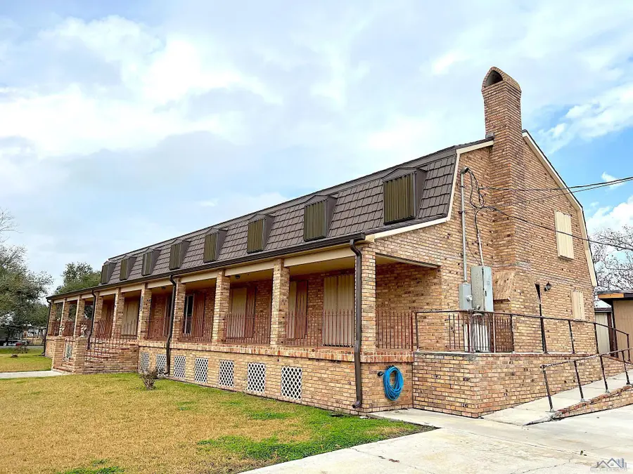 117 Norman St, Golden Meadow, LA 70357 - #2