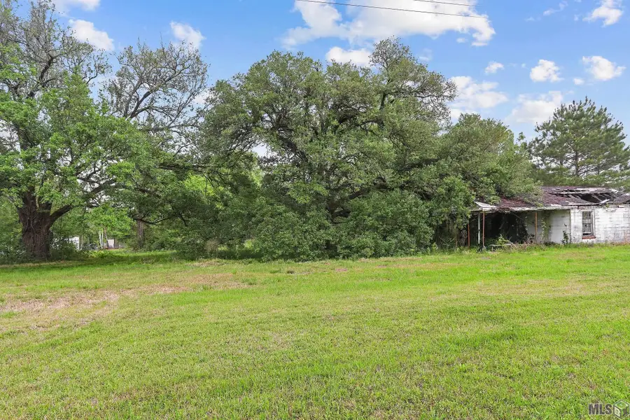 15475 Greenwell Springs Rd, Central, LA 70739 - Image #3