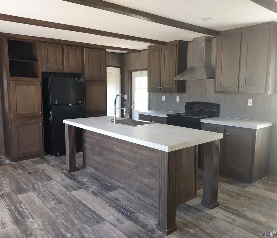 18884 Scivicque Ln, Denham Springs, LA 70726 - Image #3