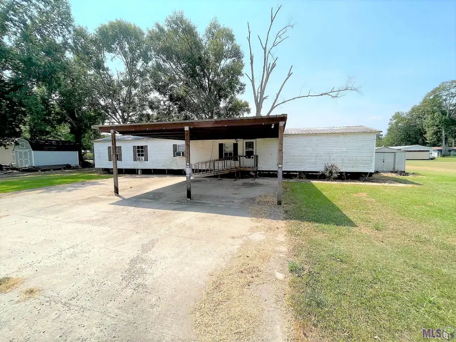44345 Braud St, Sorrento, LA 70778 - Image #2