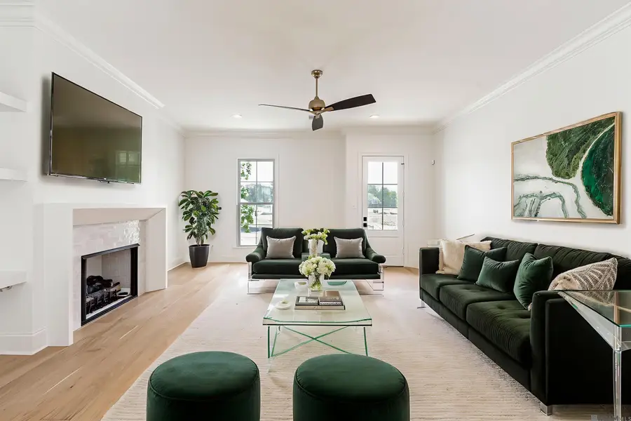 7644 Jeter Dr, Baton Rouge, LA 70817 - Image #2