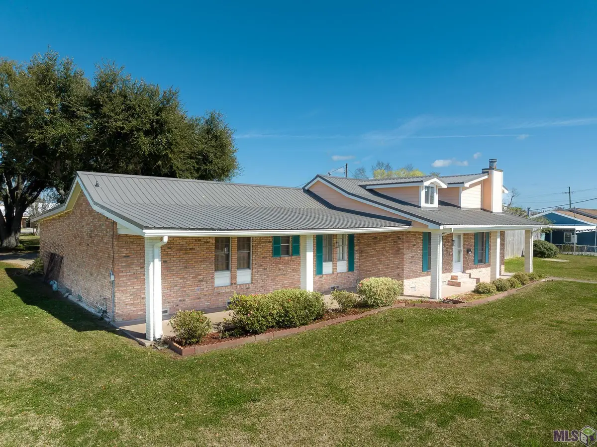 126 Callais Lane, Golden Meadow, LA 70357 - Image #1
