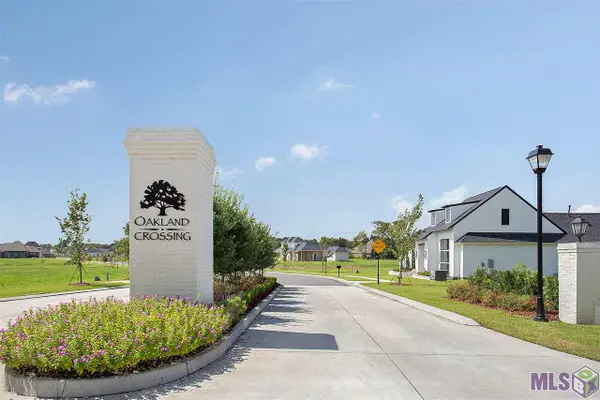 29 Oakland Crossing Blvd, Prairieville, LA 70769