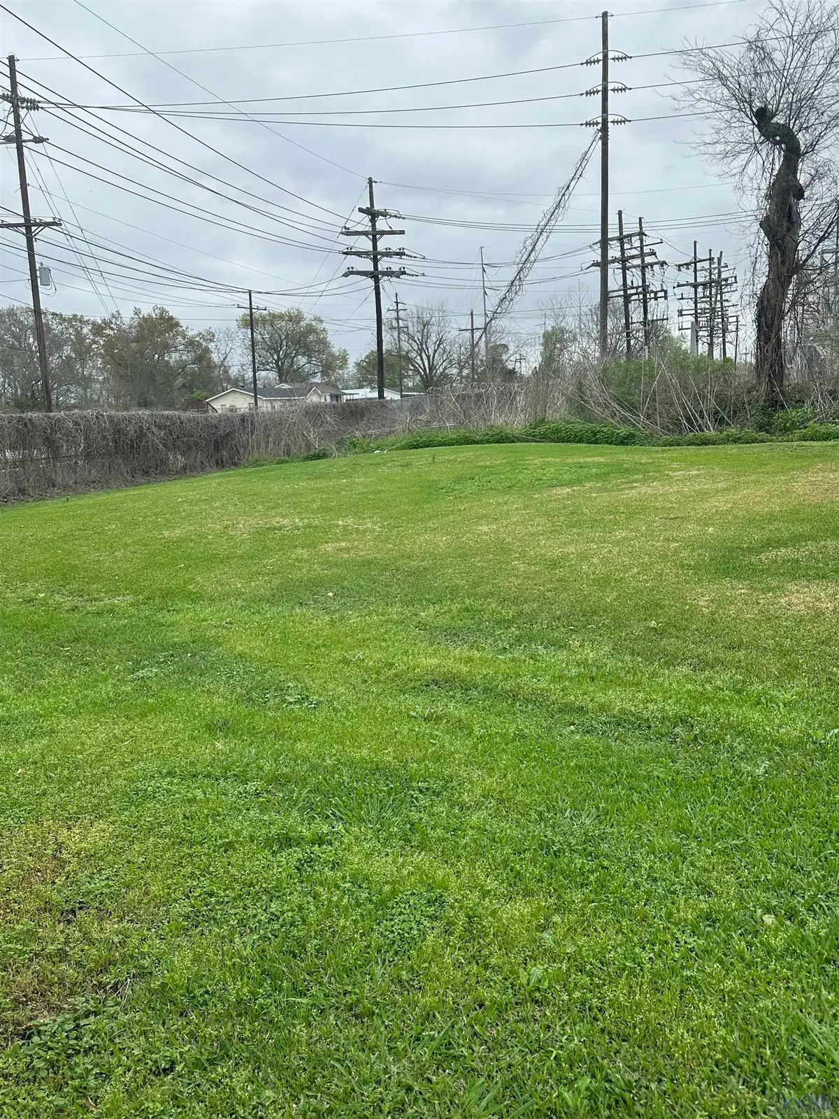 322 Patterson St, Houma, LA 70363 - #1