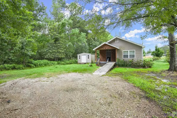 15545 Bear Island Rd, Maurepas, LA 70449