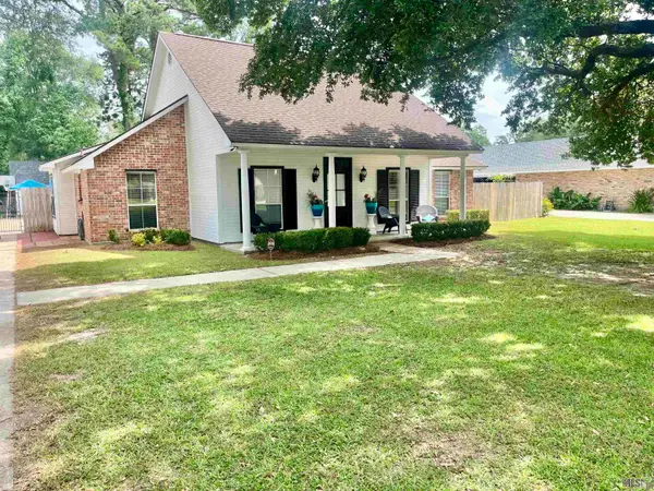 13931 Lynn St, Walker, LA 70785