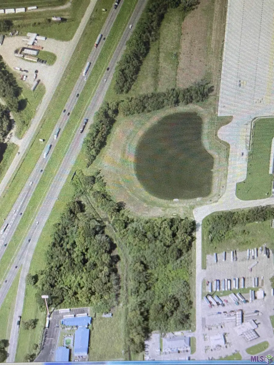 2.509 ACRES La Hwy 415, Port Allen, LA 70767 - Image #3