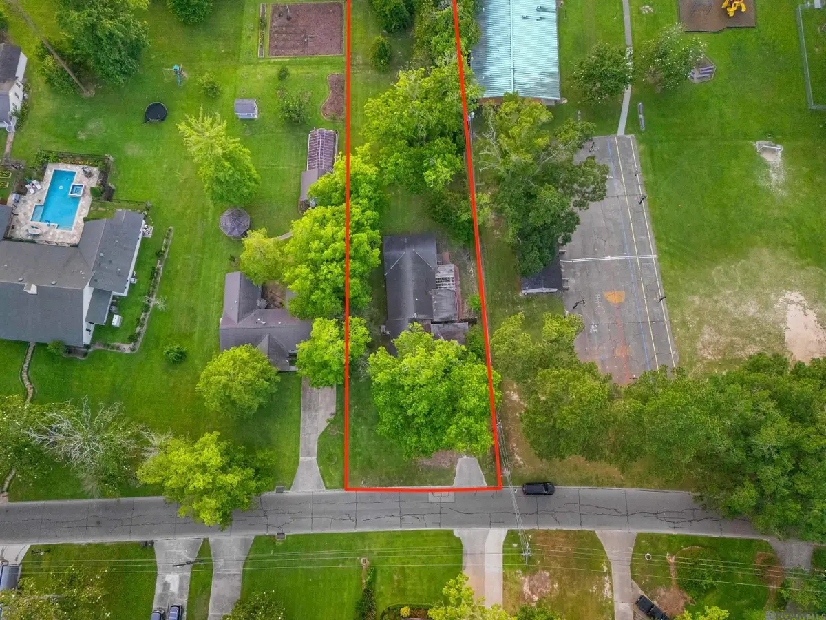 457 Nelson Dr, Baton Rouge, LA 70808 - Image #1