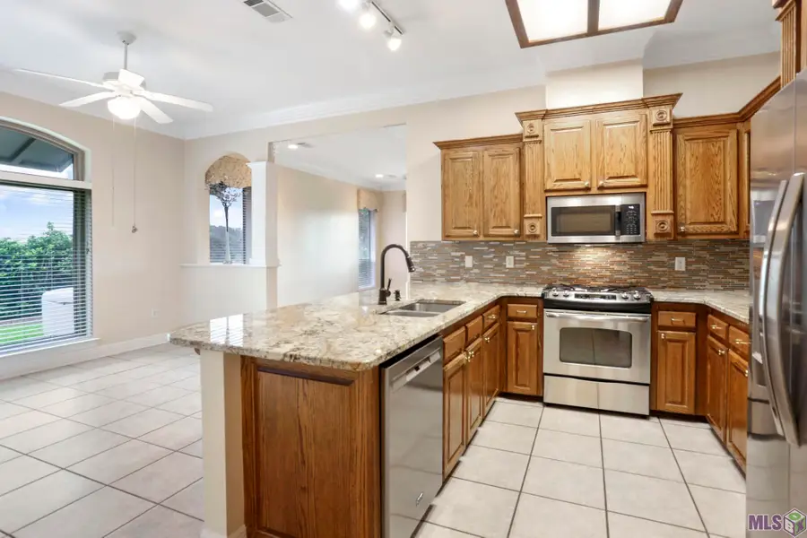 40098 Champion Tif, Gonzales, LA 70737 - Image #3