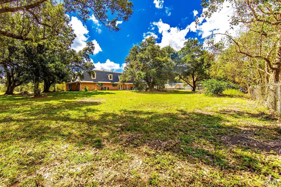 408 W 41st St, Cut Off, LA 70345 - Image #2