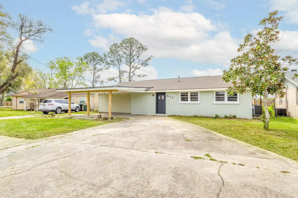 517 Paris Ln, Houma, LA 70363 - #1