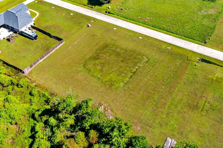 338 Chateau Dr, Lockport, LA 70374 - #2