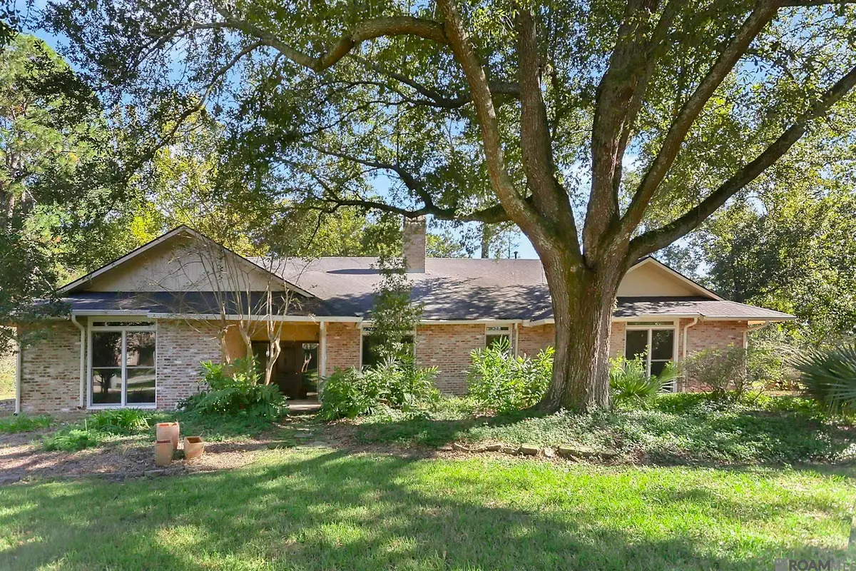 8311 Oakbrook Dr, Oak Hills Place, LA 70810 - Image #1