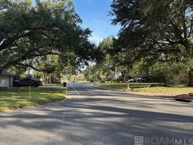 437 Cora Dr, Baton Rouge, LA 70815 - Image #3