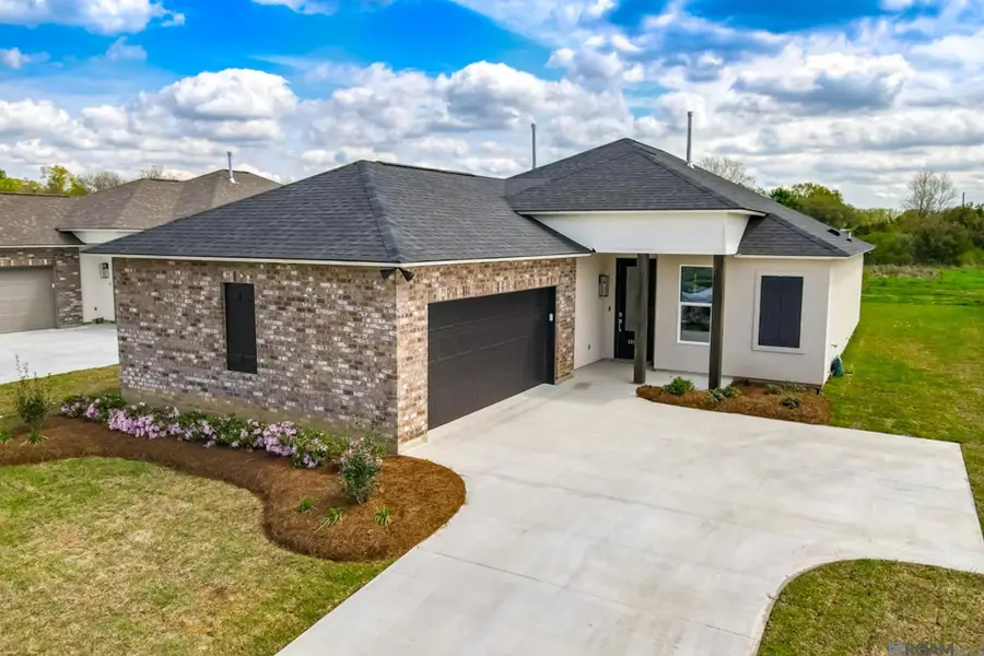 18906 Pharlap Way, Zachary, LA 70791 - Image #2