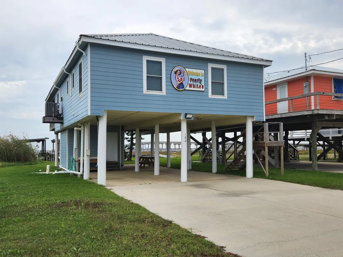 160 E Central Ave, Grand Isle, LA 70358 - #1