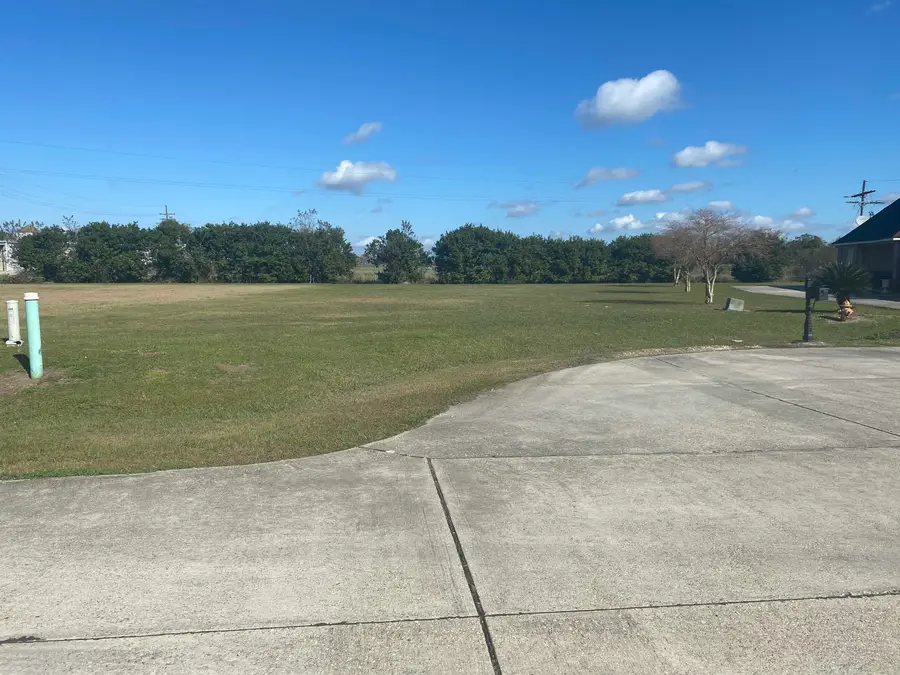 135 Lillian Dr, Plattenville, LA 70393 - #2