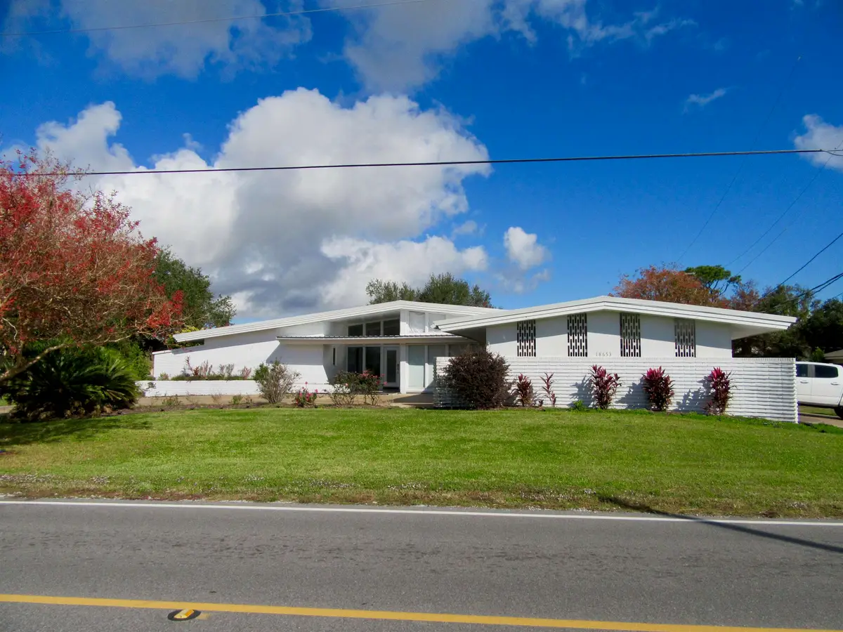 18653 East Main Street, Galliano, LA 70354 - #1