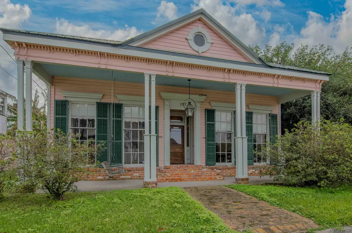 107 Chetimatches St, Donaldsonville, LA 70346 - Image #1