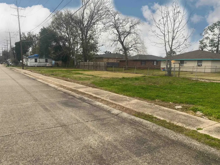 429 Authement Street, Houma, LA 70363 - #2