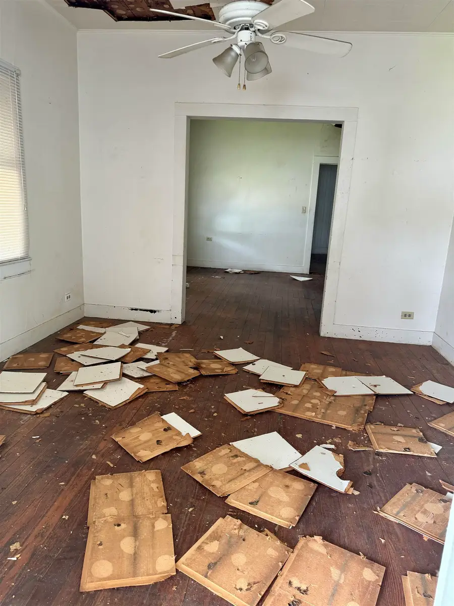 254 Carlos Street, Houma, LA 70364 - #3