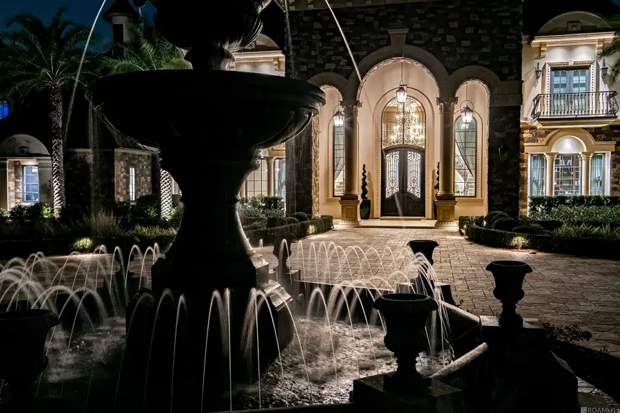 19566 Perkins Road East, Baton Rouge, LA 70810 - Image #2