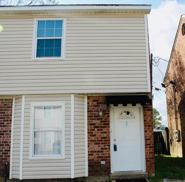 10064 Jefferson Hwy #D, Saint George, LA 70809