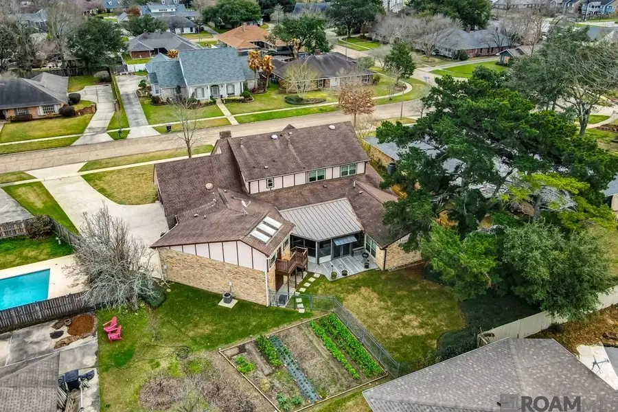 4412 Lake Lawford Ct, Baton Rouge, LA 70816 - Image #2