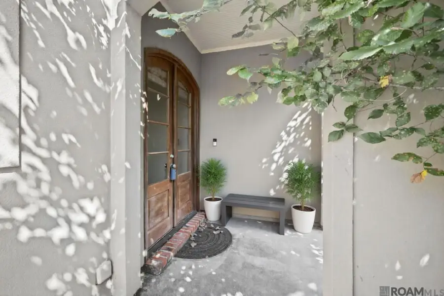 17561 Martin Lake Dr, Baton Rouge, LA 70816 - Image #3